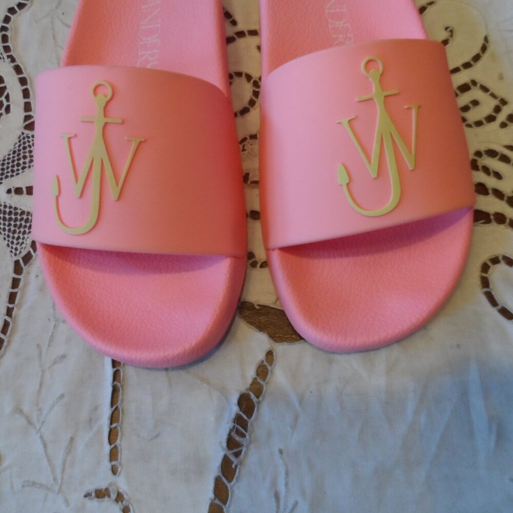 New JW Anderson Pink Rubber Pool Slides w/Signature Anchor Logo Size EU 39 /US 9 - Picture 6 of 16